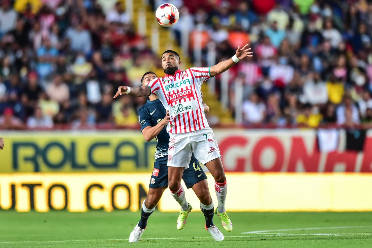 Con gol de último minuto el América se impuso a Necaxa y se metió a zona de Repechaje.