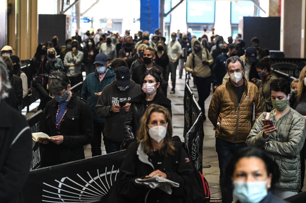 Al menos 51,8 millones de estadounidenses ya han emitido su voto a nivel nacional, teniendo en cuenta el voto por correo o de la votación anticipada.