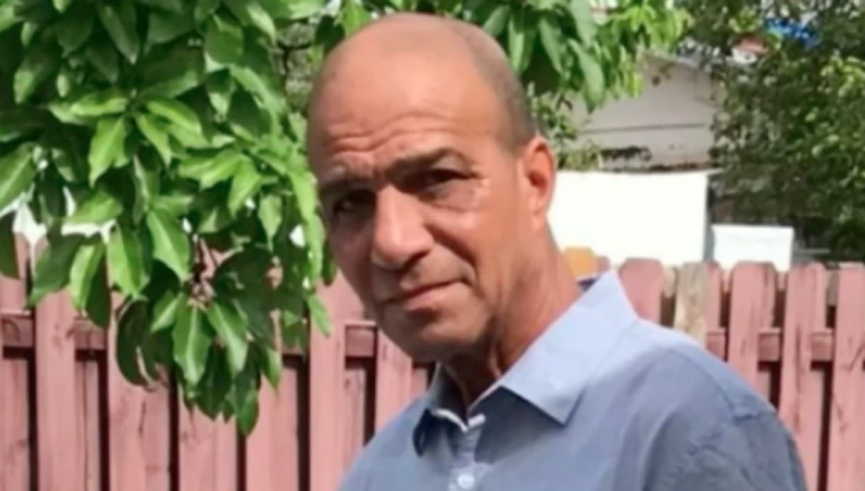 El actor fue detenido el mismo domingo, a raíz del altercado ocurrido en el noroeste de la ciudad de Miami, en el que golpeó a Juan Ricardo Hernández, un cubano de 63 años que debió ser ingresado de inmediato en el hospital Jackson Memorial.