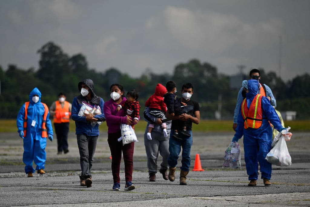 Corte Suprema aplaza la puesta en vigor del programa de asilo ‘Quédate en México’
