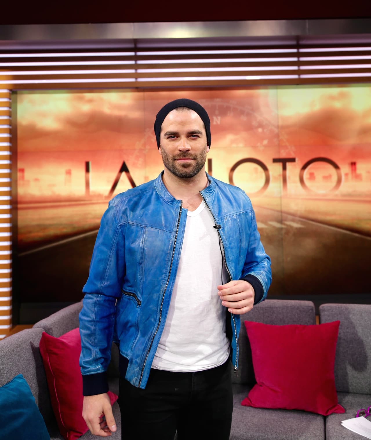 Su personaje de Óscar Lucio en la serie 'La Piloto' marcó positivamente su carrera.