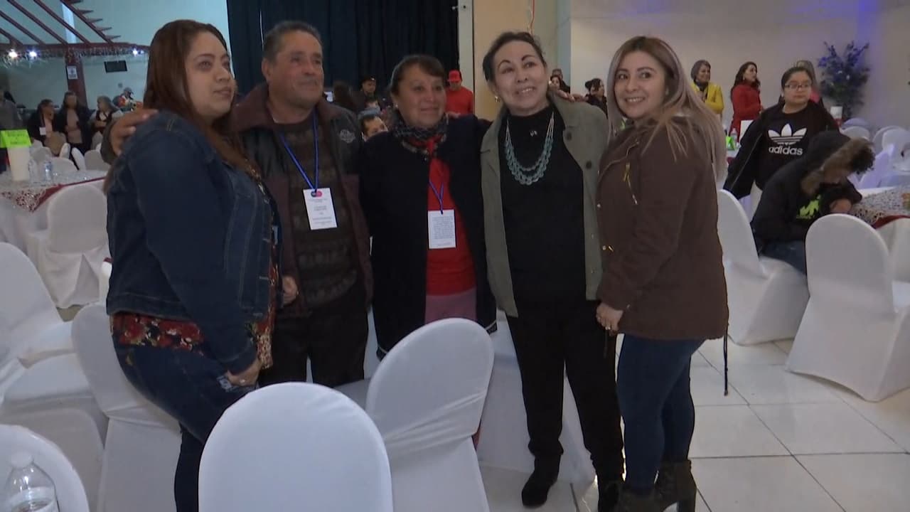 Ahí fueron recibidos entre besos y abrazos por sus familiares