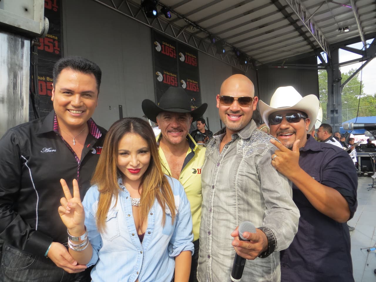 El Bueno, La Mala y el Feo armaron tremendo relajo en Fiestas Patrias 2015 y se la pasaron a todo dar.