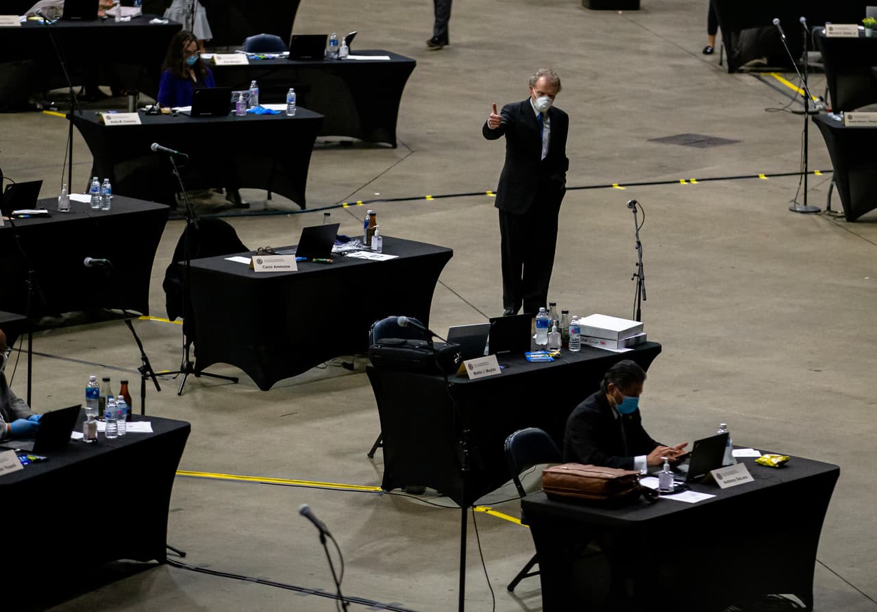 Un panel de la Cámara de Representantes de Illinois pone fin a investigación contra Michael Madigan