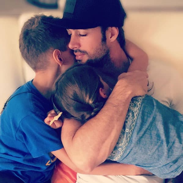 Pues sus hijos Christopher y Kylie son quienes quieren ver a sus padres como marido y mujer oficialmente en el altar.