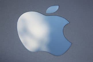 Escándalo de filtraciones hace caer las acciones de Apple