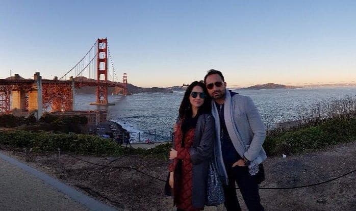 El actor aclaró en una entrevista que concedió a TVNotas que no tenían prisa en casarse: "Estamos disfrutando nuestro noviazgo, por lo que no nos quita el sueño, por el momento así estamos bien y a ver qué pasa más adalente".