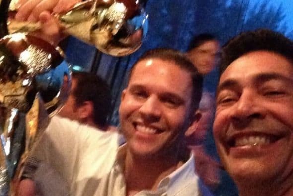 "@rodnerfigueroa yo no me gane un #Emmy pero me gane una copa, quien diría el único Puertoriqueño en ganar una copa en el#mundialbrasil2014", dijo Johnny. (Julio 18, 2014)