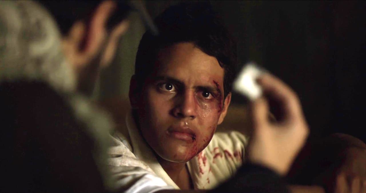 Omar received a visit from another man within the organization, who told him he had another chance and gave him a packet of cocaine “to help him get the courage he needed”.