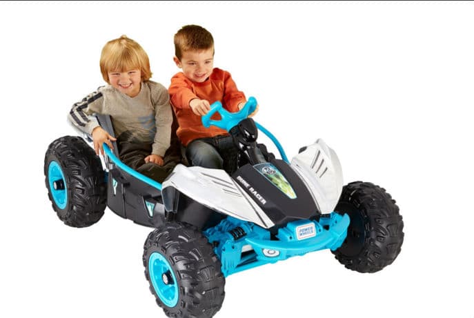 Fisher-Price Power Wheels Chrome Dune Racer (289.99 dólares)