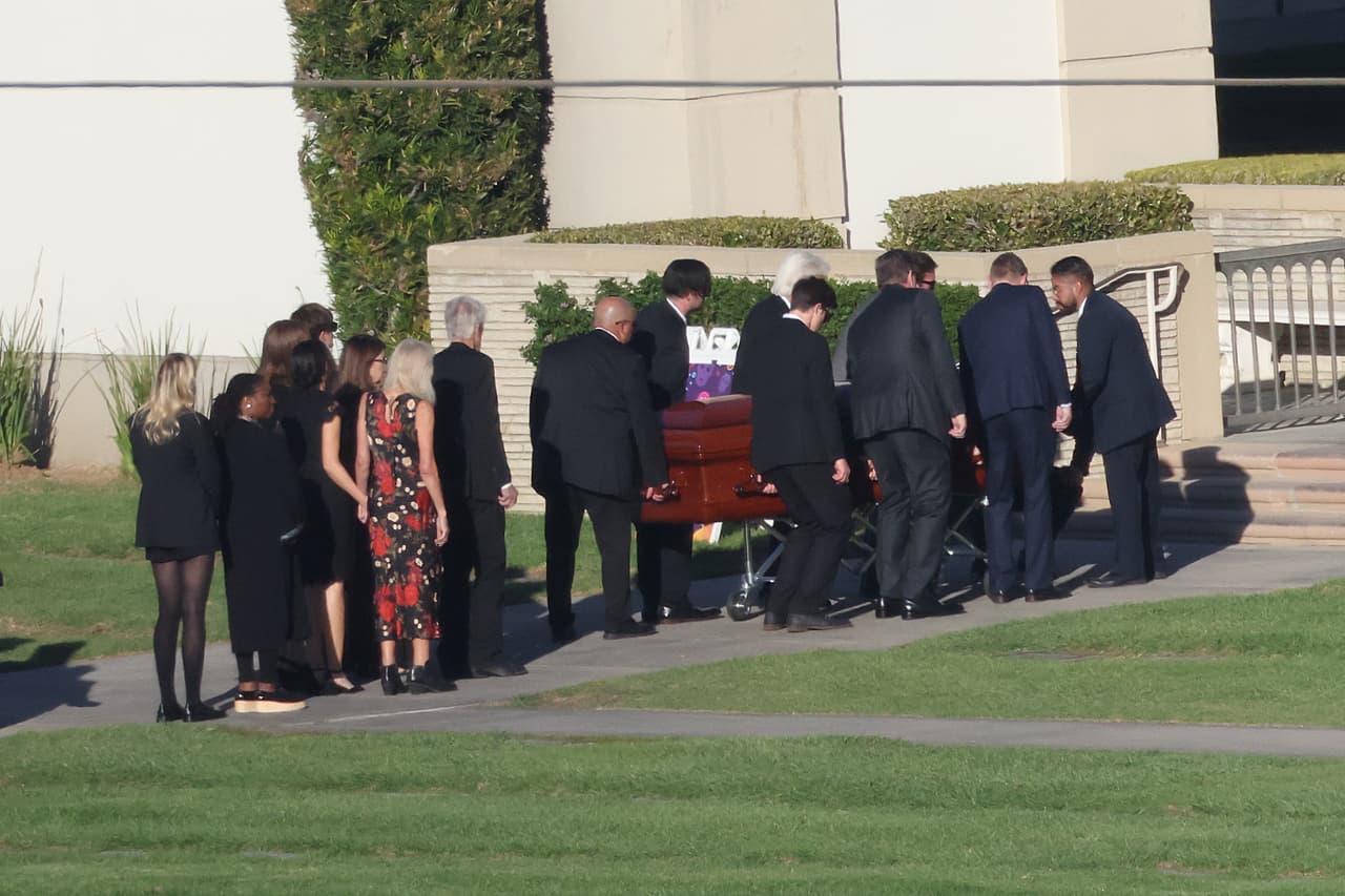 El funeral de Matthew Perry.