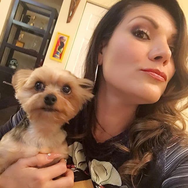 La cantante mexicana, Diana Reyes, nos ha sorprendido con múltiples imágenes del pequeño Jalapeño.