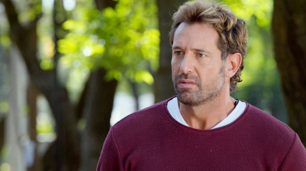 Luego de protagonizar 'Caer en tentación' en 2017 y tras el escándalo generado por su divorcio con Geraldine Bazán, así como su noviazgo con Irina Baeva; Gabriel se unió al proyecto para darle vida a Ernesto.