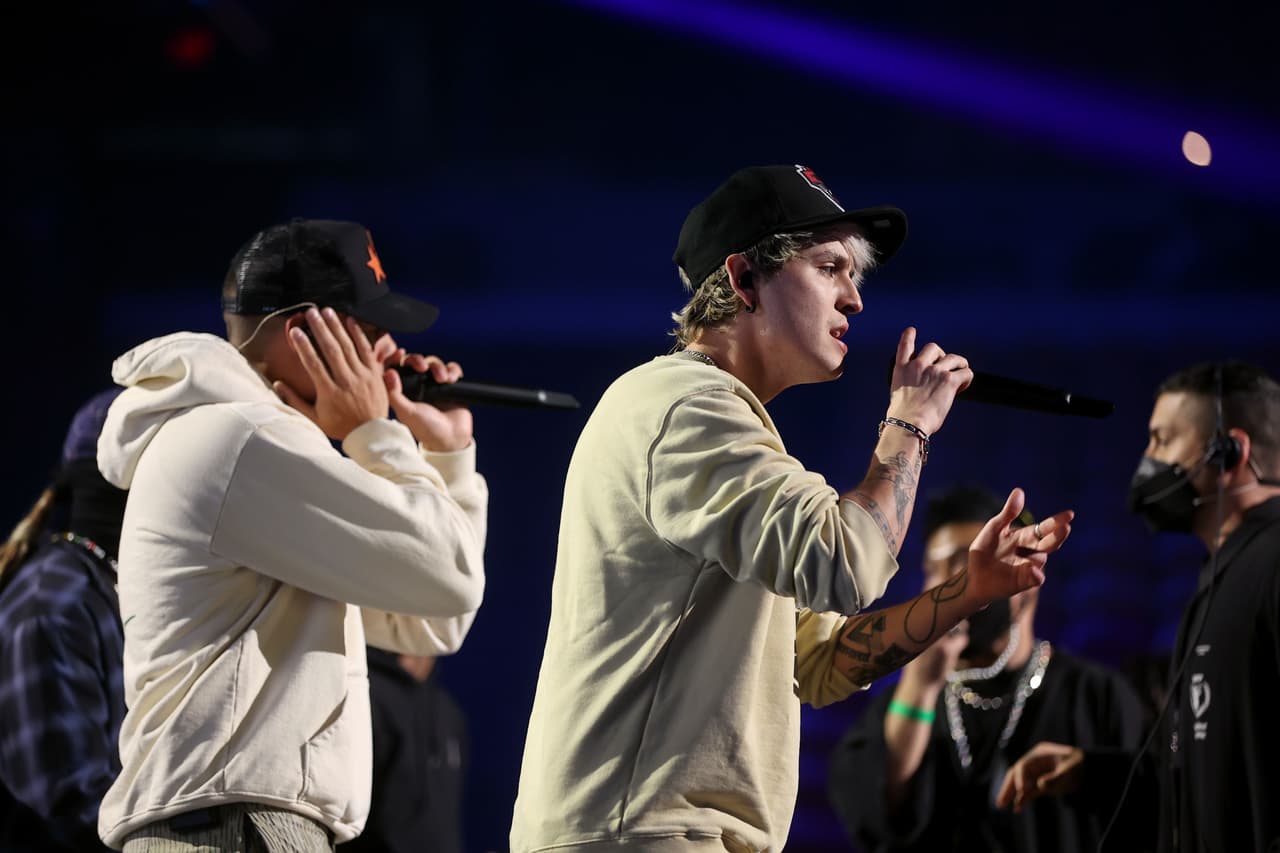 La agrupación además está nominada en la categoría de Grupo o Dúo Del Año – Pop, junto a otros artistas como 
<b>Mau y Ricky, Morat, Piso 21 y Reik</b>.