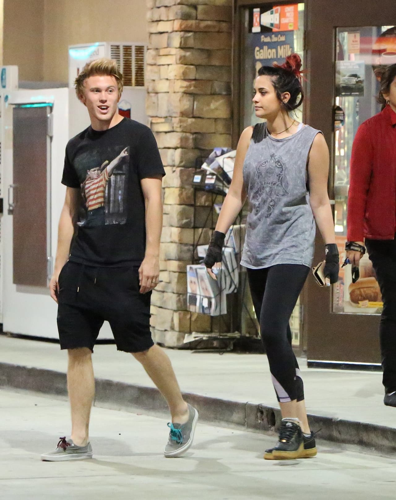 Paris Jackson con su novio Chester