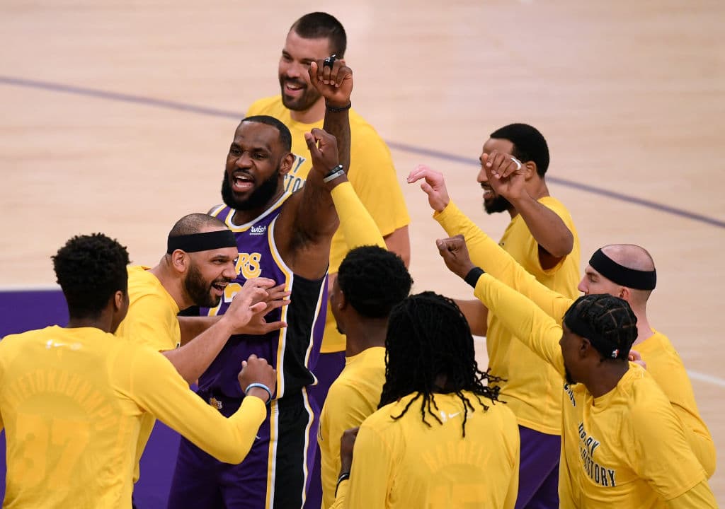 Reed es un personaje ficticio que está encargada de lidiar con el negocio, así como problemas familiares que vienen de estar a cargo de una franquicia tan grande.