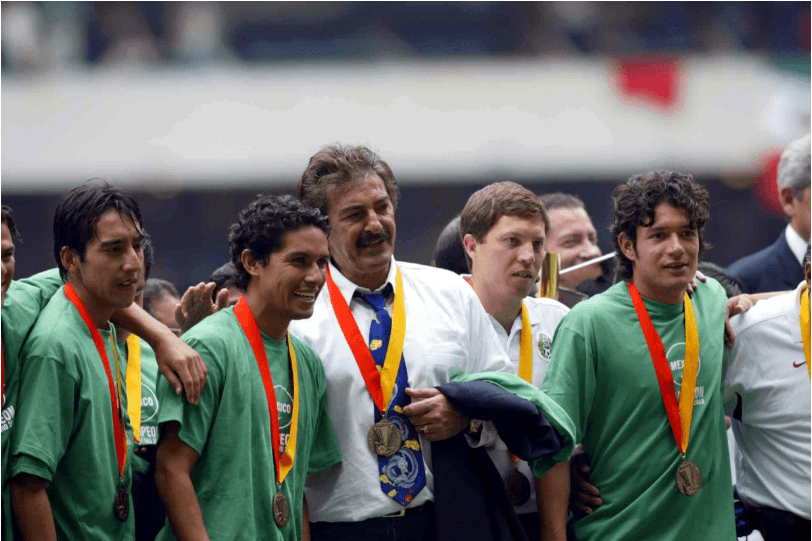 Se le atribuyen los éxitos de la Copa Oro 2003, los Juegos Olímpicos del 2004 y la Copa del Mundo del 2006.