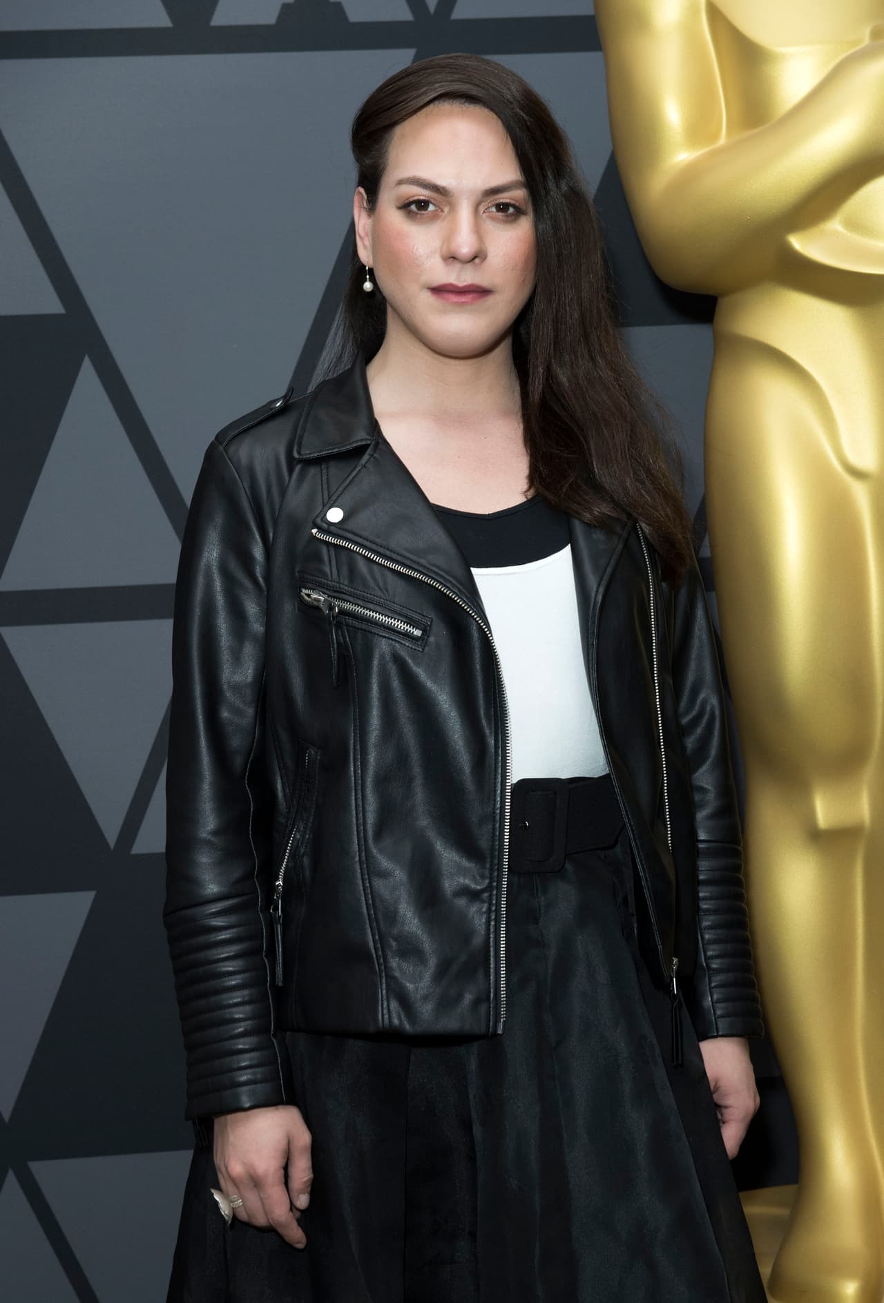 “Por supuesto, sigue estando ahí y están las fotos, ese nombre está en mi carnet, o sea estoy super conciliada o reconciliada, como tú quieras o como sea, con mi propia biografía, no reniego de quien soy. No busco ser otra persona (...) sigo siendo la misma persona, solamente que ahora soy mucho más feliz”, puntualizó en aquella época.