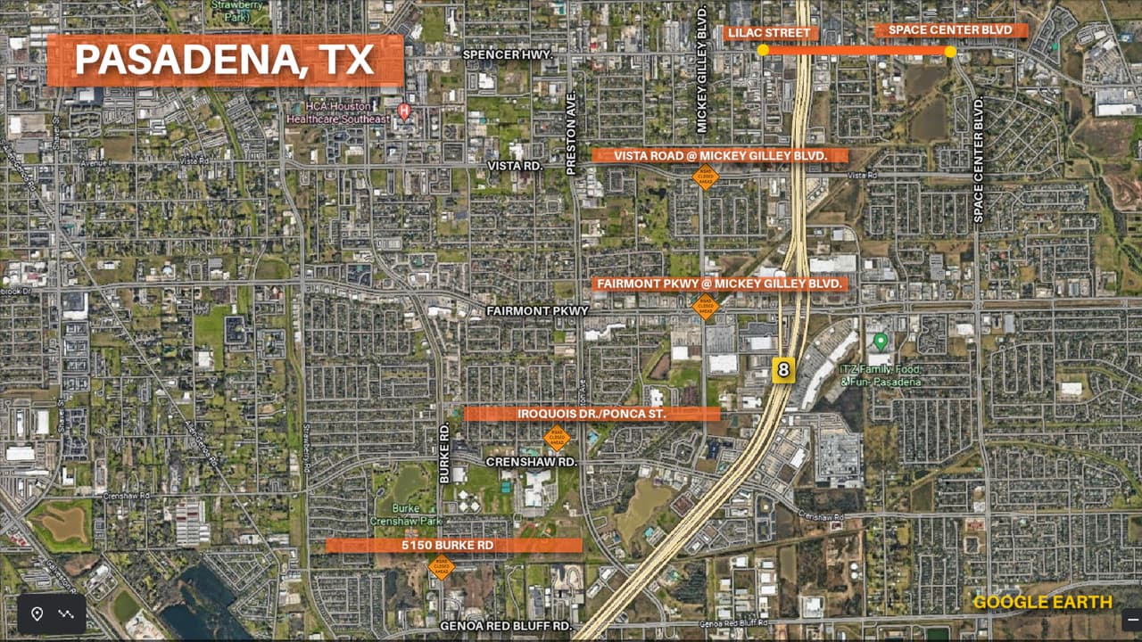 Algunas calles se han visto afectadas y las 
<b><a href="https://www.univision.com/local/houston-kxln/tornado-cierre-de-calles-semaforos-averiados-pasadena-houston" target="_blank">autoridades advierten </a></b>sobre semáforos averiados en el área. En la imágen se muestra el recorrido que hizo el tornado.
<br>