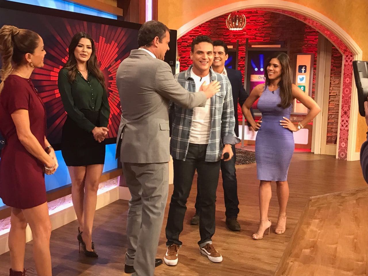 Silvestre Dangond recordó todos los pasos que ha dado para lograr un lugar en el mundo de la música.