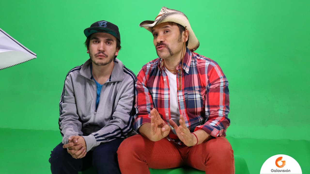 José Miguel no parece estar muy divertido, pero en realidad las risas no faltaban en el set de grabación.