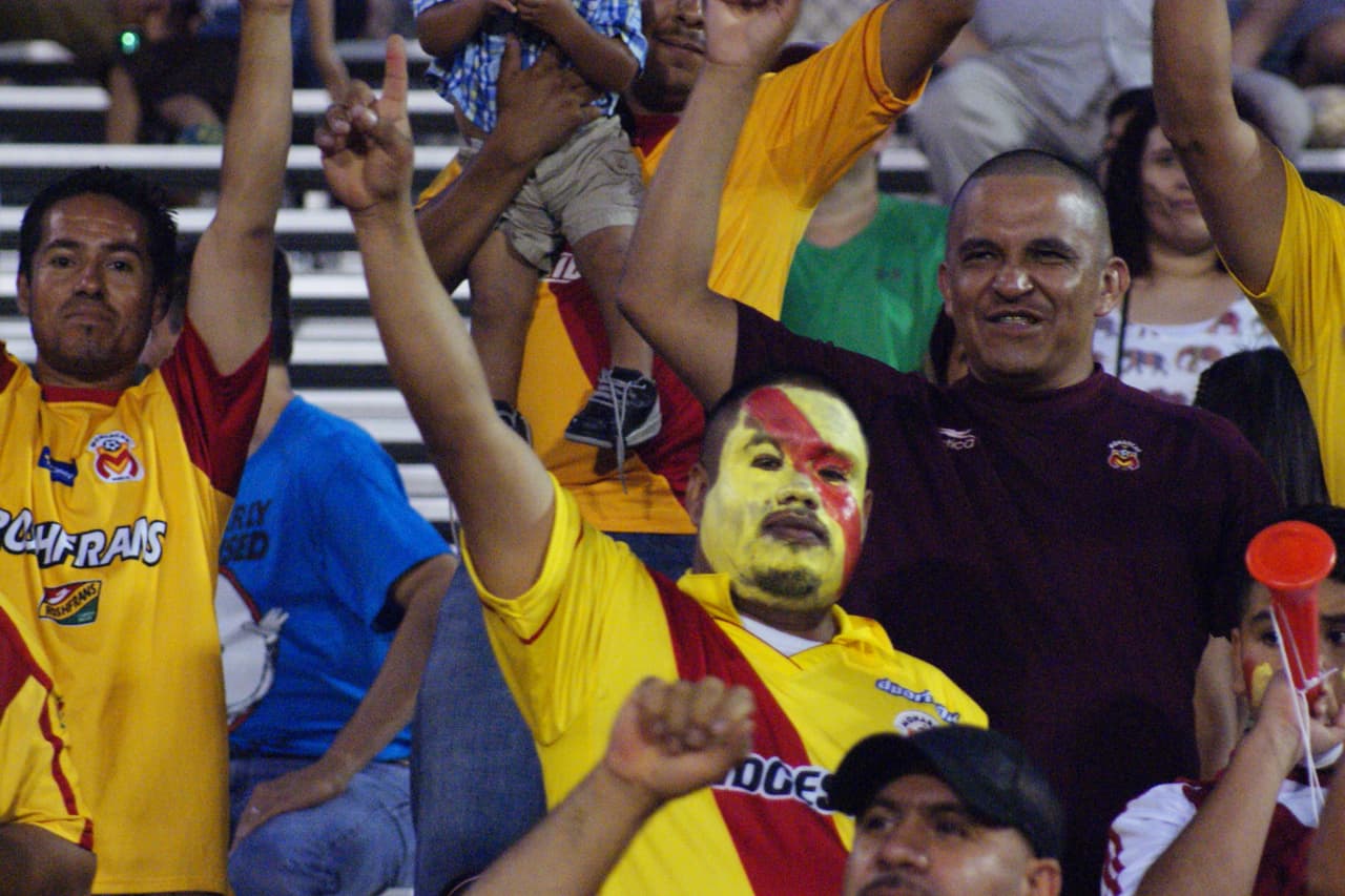 Aficionados al fútbol mexicano disfrutaron del encuentro en Austin.
