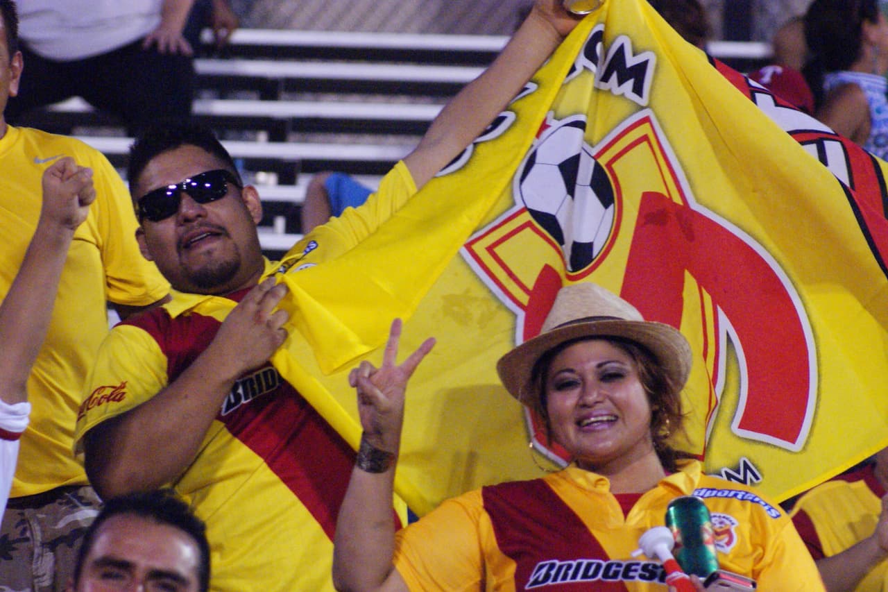 Aficionados al fútbol mexicano disfrutaron del encuentro en Austin.