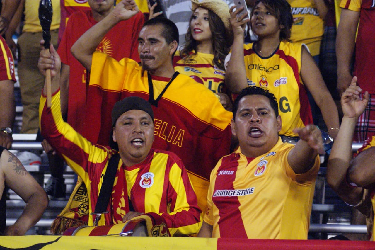 Aficionados al fútbol mexicano disfrutaron del encuentro en Austin.