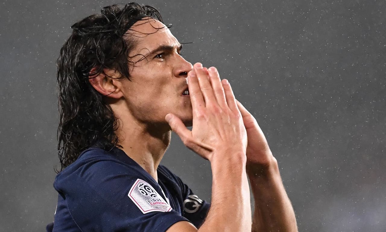 Edinson Cavani, nuevo delantero del Manchester United