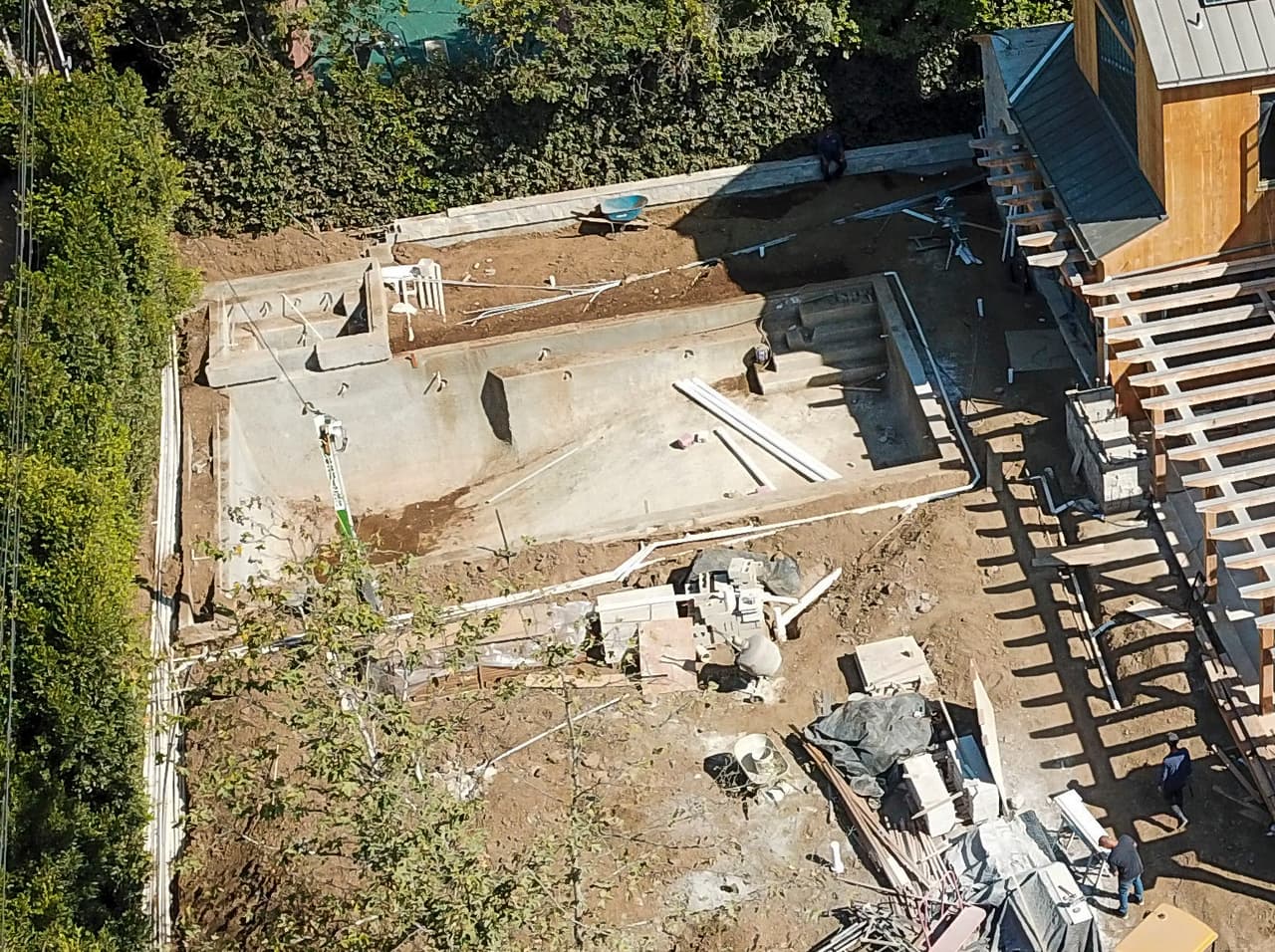 Además, tendrá piscina en el patio trasero.
<br>