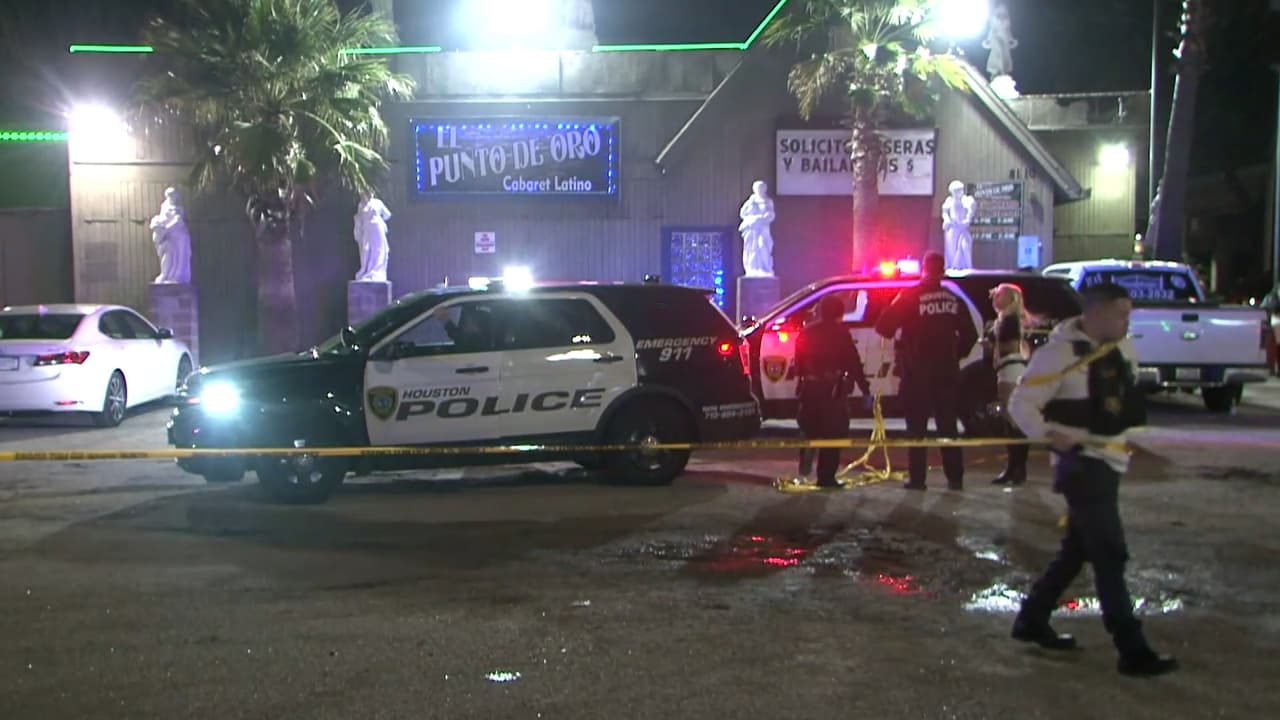 Mujer recibe tiro en un ojo tras pelea en un bar por la 59 y la Beechnut en Houston