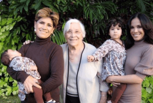 Su hija Antonella está cumpliendo 11 años y Karla no podía dejar pasar la oportunidad de felicitarla.