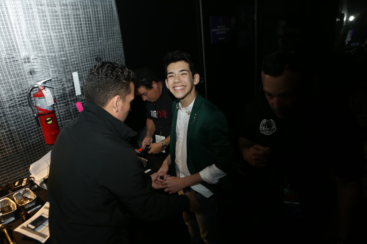 Tú también puedes ser parte del Backstage de tu programa favorito sumergiéndote en el tercer show en vivo de #LaBandaLIVE.