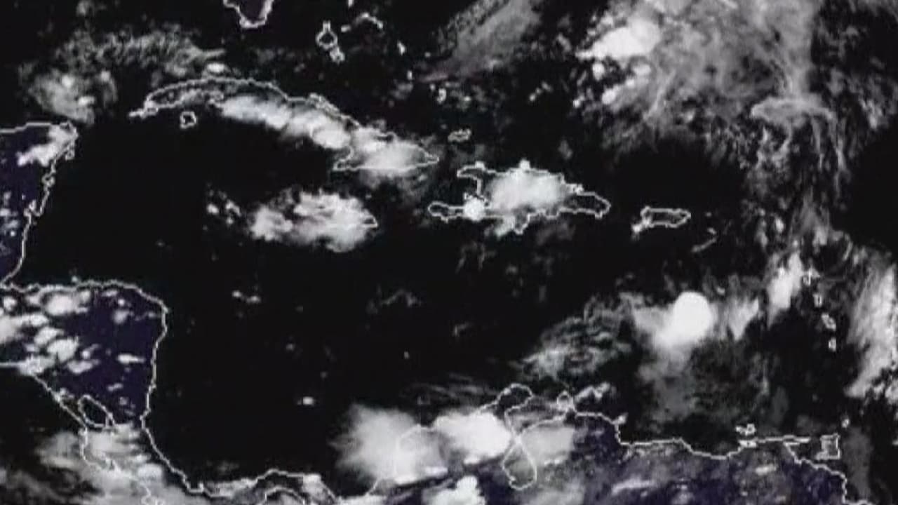 Yabucoa se prepara para el paso de Karen