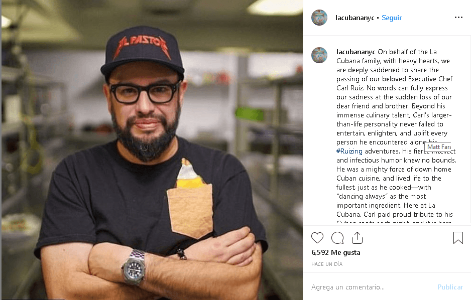 "Aquí en La Cubana, Carl rindió un orgulloso homenaje a sus raíces cubanas cada noche, y es aquí donde el legado de Carl, su espíritu innegable y 
<b>su pasión por su cultura perdurarán</b>. Esperamos hacerte sentir orgulloso, Carlito", dice el texto escrito junto a esta imagen.