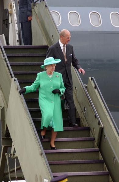 Al final del funeral, se leerá un salmo y el texto 'Ashes to ashes' ('Cenizas a cenizas') mientras un flautista tocará una melodía. 
<br>