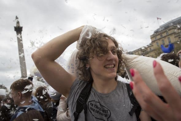 Siempre golpear con la almohada.