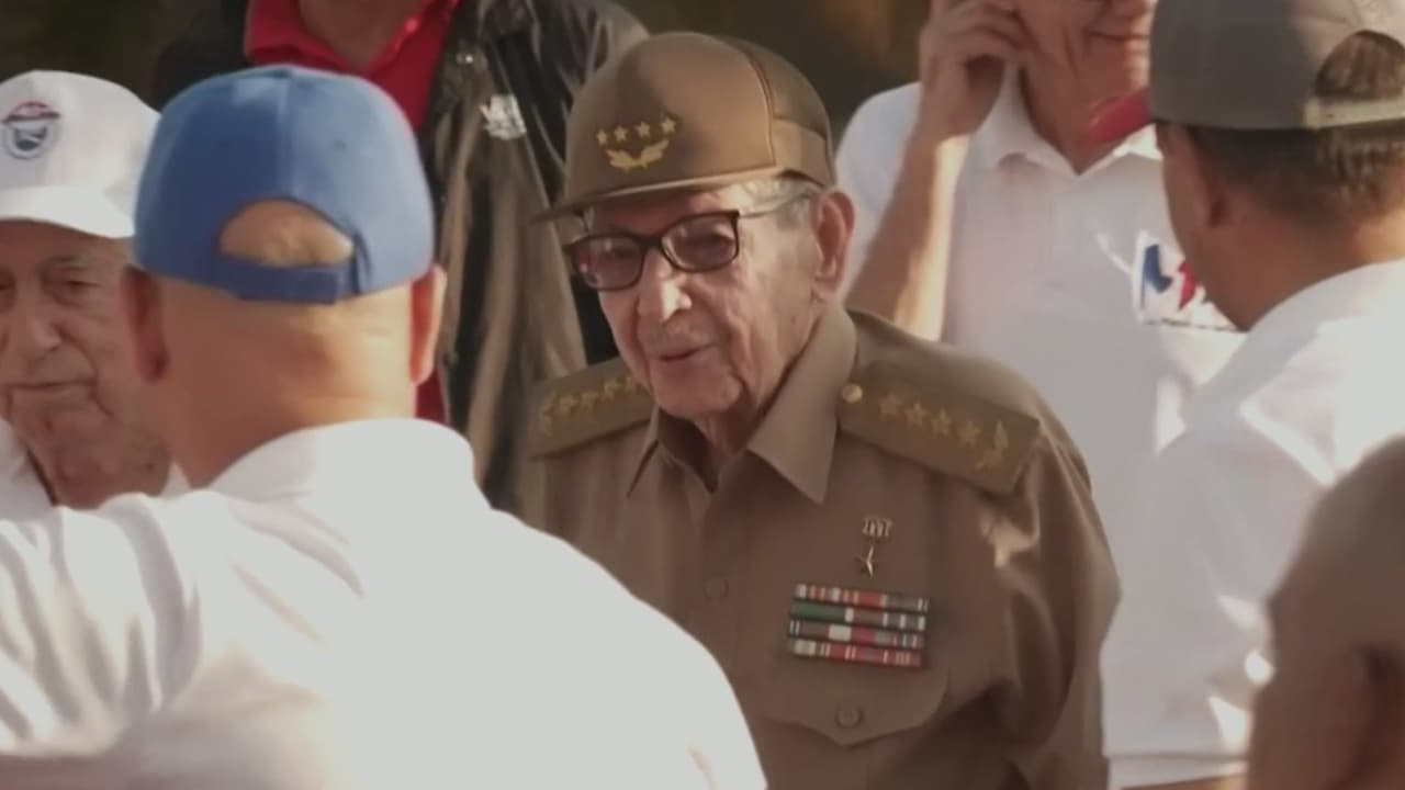 Raúl Castro permanece con vida asistida y en estado crítico, según fuentes en Cuba