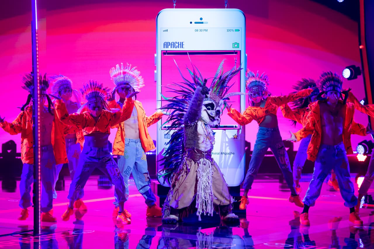 Y como dicen que los últimos serán los primeros, él se convirtió en el primer finalista de ¿Quién Es La Máscara?, a quien se le unieron Gitana y La Hueva.