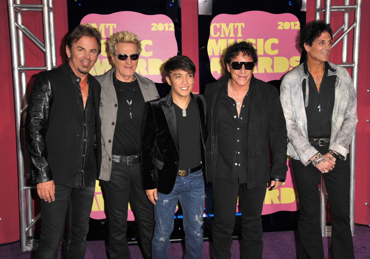 Miembros de la banda de rock Journey se enfrascan en una disputa legal por culpa de Trump