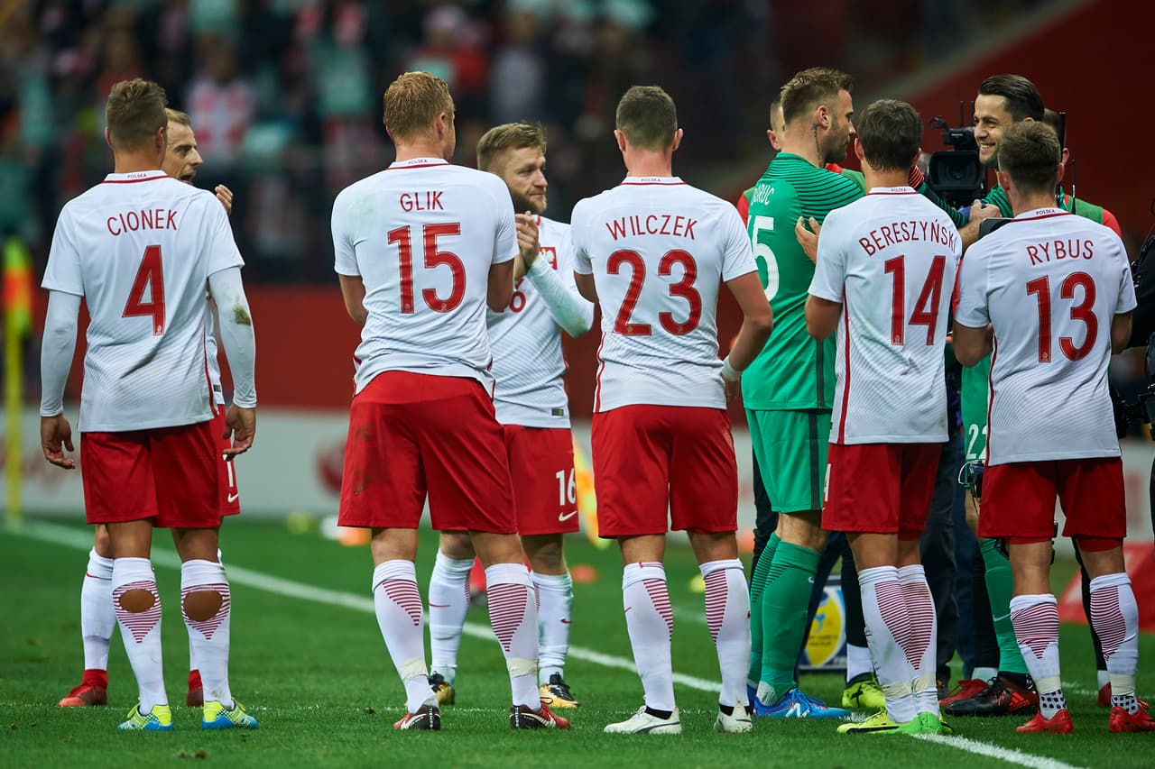 8. Polonia (UEFA) - 1,183 puntos