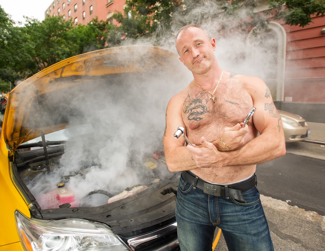 <b>Mayo: Darek.</b> Las más de 80 sesiones fotográficas, que han requerido que los taxistas posen semidesnudos, y en situaciones muchas veces caóticas, "ha sido un gran viaje, marcado por experiencias memorables", dijeron los creadores.