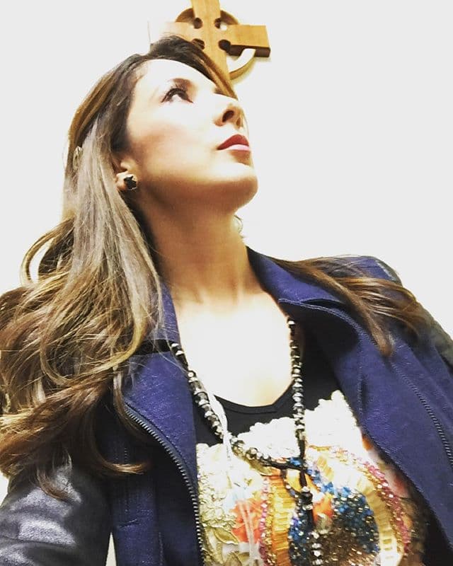 Fue así que en 1995 Priscila junto a sus hermanos Tirzo y Úrsula Sol, decidieron iniciar con el proyecto Priscila y sus Balas de Plata con el que plasmaron el talento musical que habían heredado.