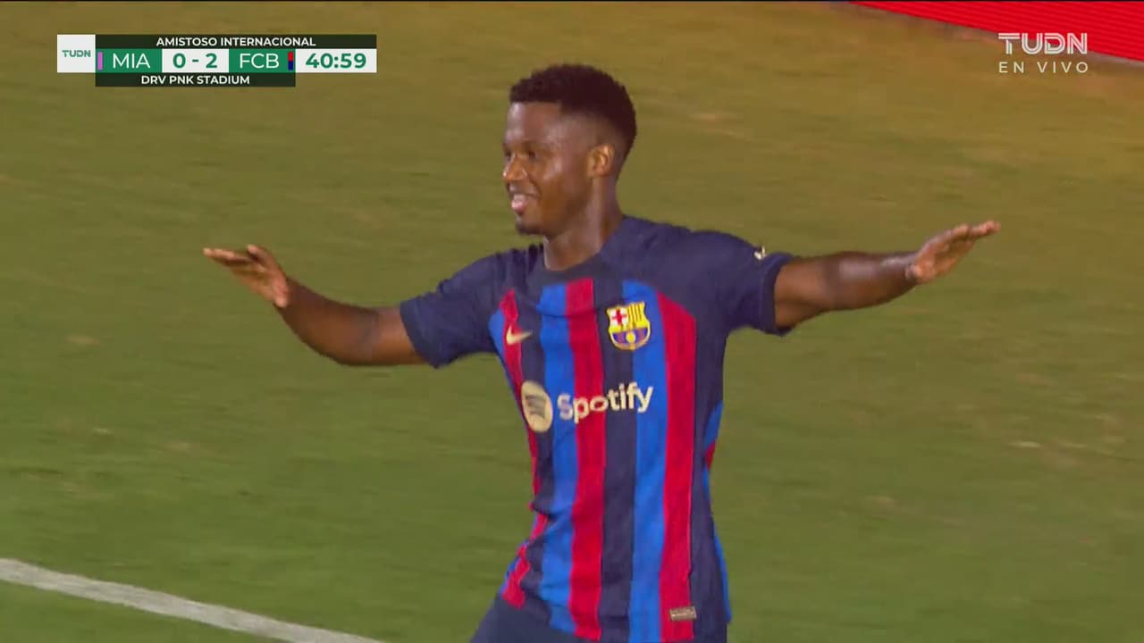 ¡Sólo se ven goles así en videojuegos! Golazo de Ansu Fati para el 0-3