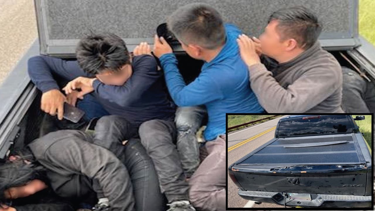 Agentes de la estación de Sonoita descubrieron a ocho ciudadanos mexicanos peligrosamente ocultos bajo una cubierta cerrada inoperable. Después de una alerta de uno de los caninos, notaron movimiento debajo de la cubierta cubierta, lo que indicó que había personas ocultas adentro. Después de luchar para abrir la tapa, ocho ciudadanos mexicanos fueron descubiertos. El calor era de aproximadamente 85°F, los migrantes sudaban profusamente y pedían agua. Un personal de emergencia respondió por una mujer de 19 años que requería atención de emergencia. Fue transportada a un hospital y se recuperó.