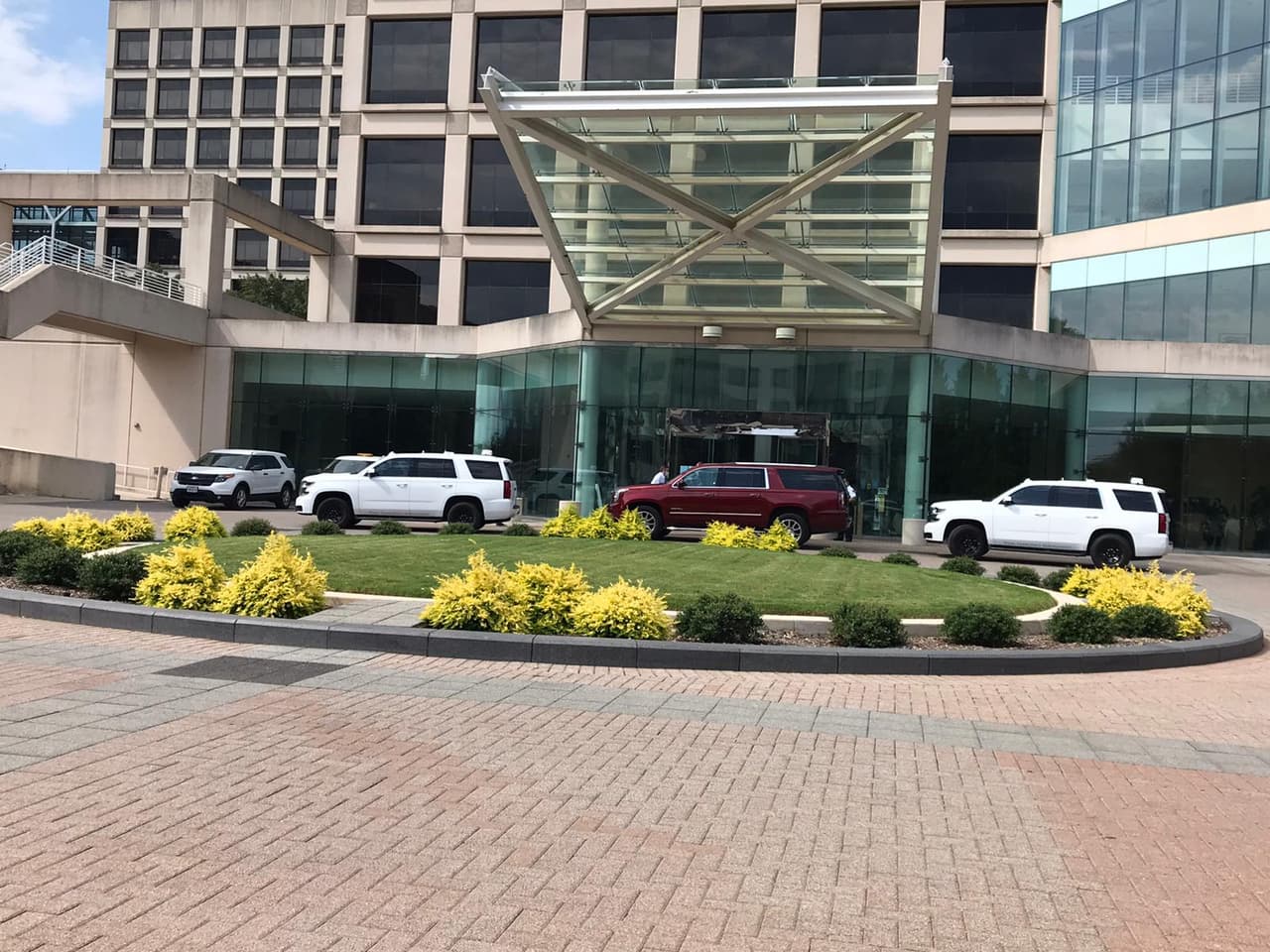 Abbott dijo que tiene planeado aumentar el número de pruebas de coronavirus de 3 mil a 15 mil al día.