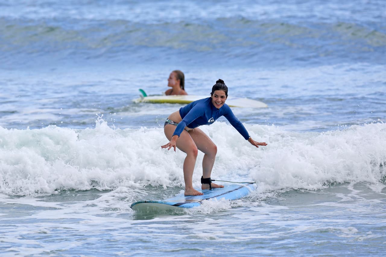 Tomaba olas pequeñitas.