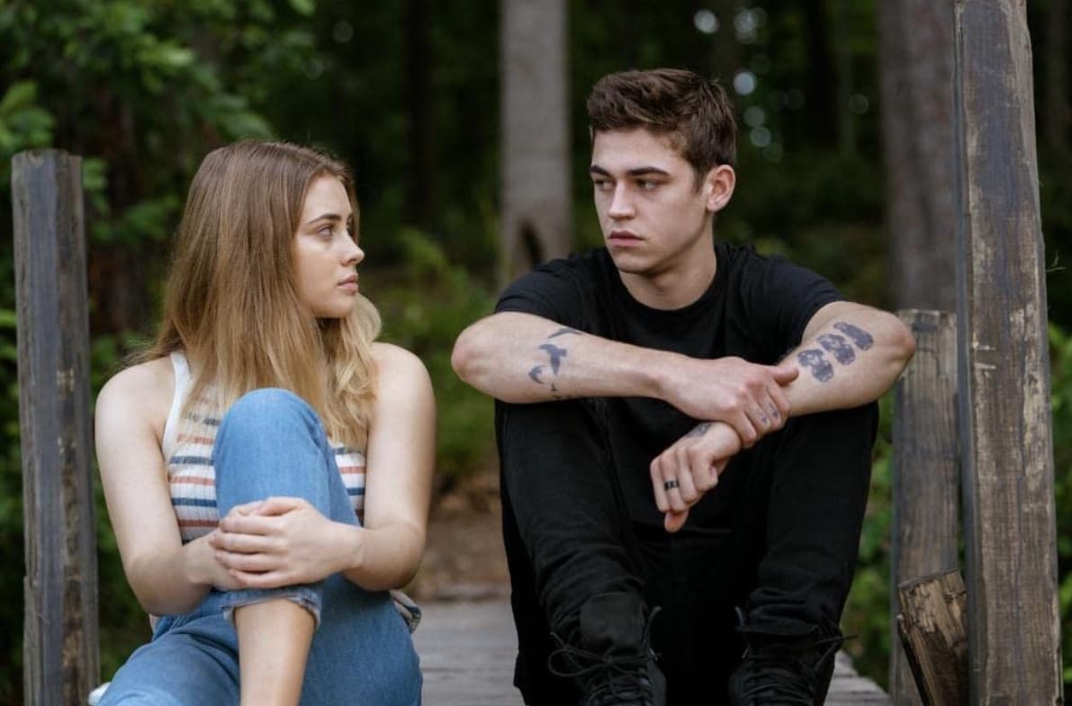 <b>'After'</b>
<br>En 2019 se estrenó la primera parte de esta película, la cual se centra en Tessa Young, una estudiante que al entrar a la universidad conoce a Hardin Scott, un chico rebelde y misterioso que enciende su curiosidad.