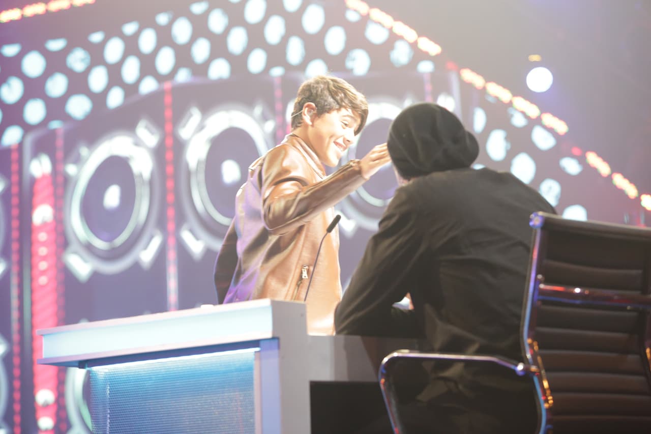 Tú también puedes ser parte del Backstage de tu programa favorito sumergiéndote en el tercer show en vivo de #LaBandaLIVE.