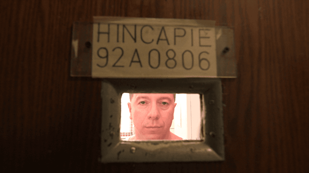 Johny Hincapie pasó 25 años encerrado, después de que fuera inculpado en la muerte de un turista en Nueva York. Por entonces tenía 18 años y un policía le arrebató a golpes una falsa confesión.